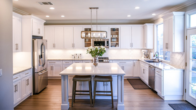 Fiyatlandırma white wooden cupboards